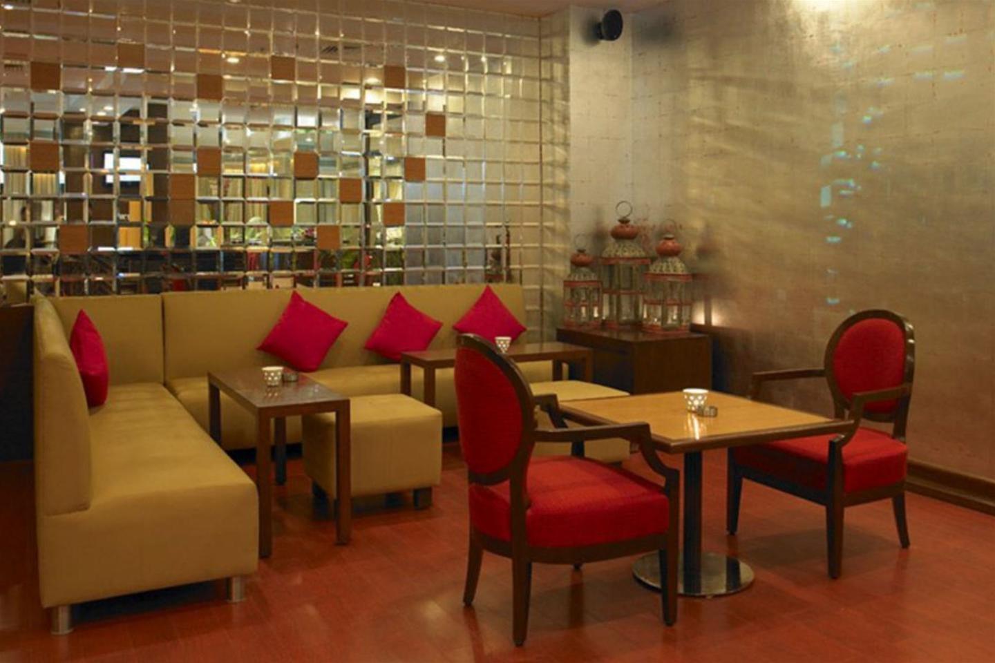 Royal Orchid Central Jaipur, Bani Park Exterior photo